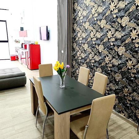 El Dorado Apartment Аликанте Екстериор снимка